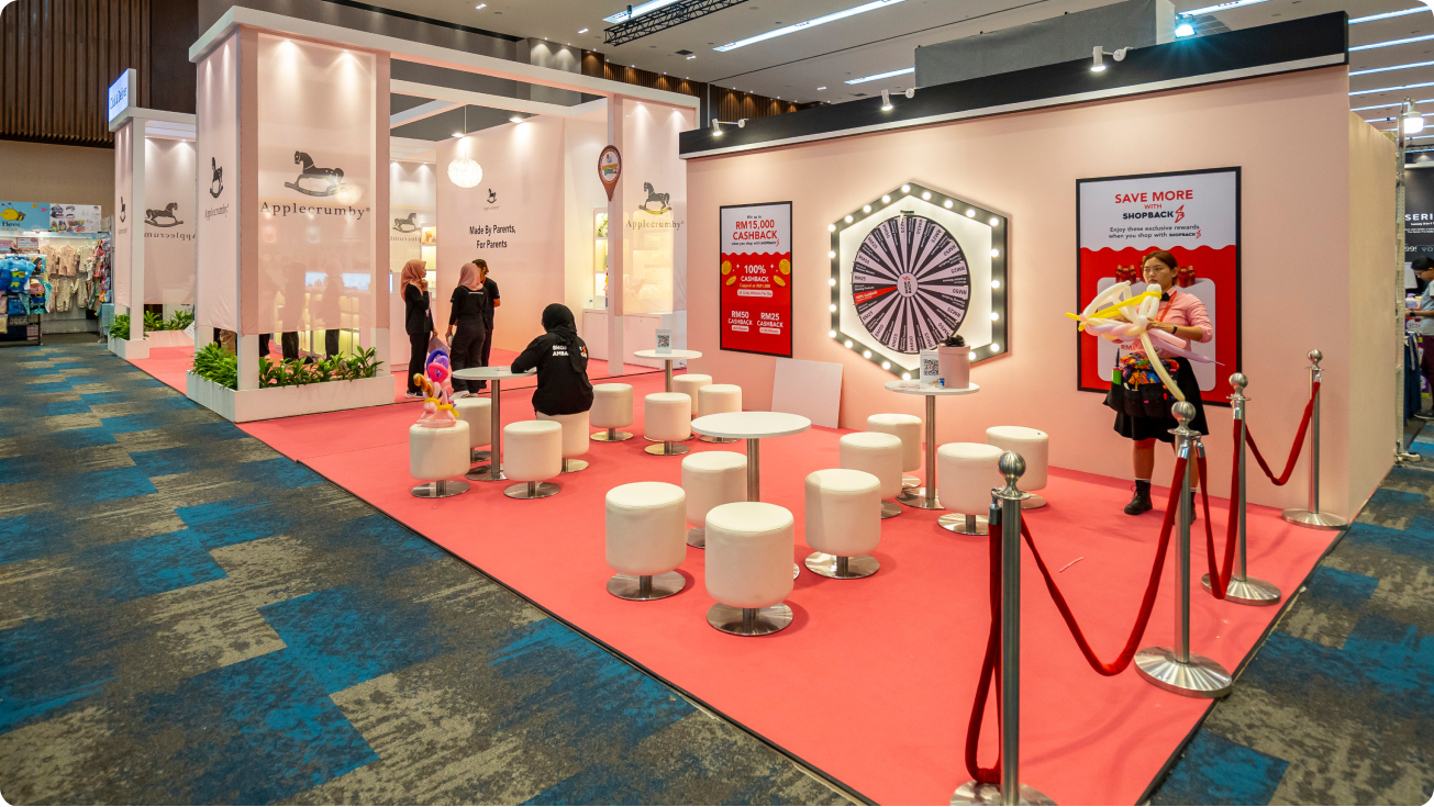 Applecrumby Booth